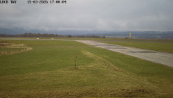 Pojezdová dráha, Runway