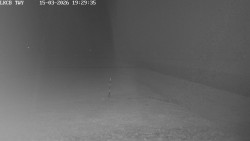 Pojezdová dráha, Runway