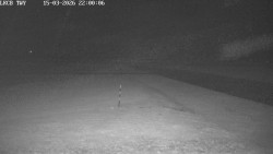 Pojezdová dráha, Runway