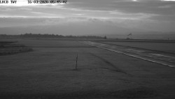 Pojezdová dráha, Runway