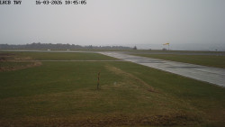 Pojezdová dráha, Runway