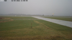 Pojezdová dráha, Runway