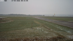 Pojezdová dráha, Runway