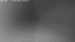 Pojezdová dráha, Runway