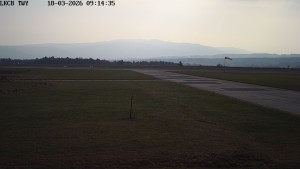 Letiště Cheb - Pojezdová dráha, Runway - 18.3.2026 v 09:15 Letiště Cheb - Pojezdová dráha, Runway - 18.3.2026 v 09:15