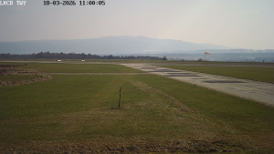 Letiště Cheb - Pojezdová dráha, Runway - 18.3.2026 v 11:00 Letiště Cheb - Pojezdová dráha, Runway - 18.3.2026 v 11:00