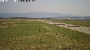 Letiště Cheb - Pojezdová dráha, Runway - 18.3.2026 v 13:15 Letiště Cheb - Pojezdová dráha, Runway - 18.3.2026 v 13:15