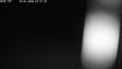 Pojezdová dráha, Runway