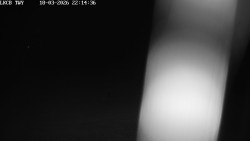 Pojezdová dráha, Runway