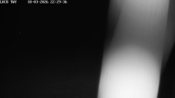 Pojezdová dráha, Runway