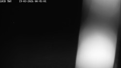 Pojezdová dráha, Runway