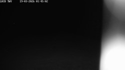 Pojezdová dráha, Runway