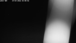 Pojezdová dráha, Runway