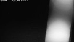 Pojezdová dráha, Runway