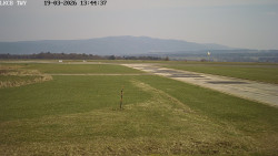 Pojezdová dráha, Runway