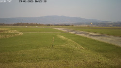 Pojezdová dráha, Runway