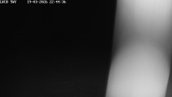 Pojezdová dráha, Runway