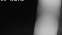 Pojezdová dráha, Runway