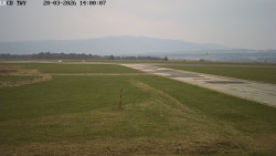 Pojezdová dráha, Runway
