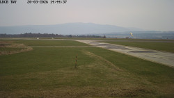 Pojezdová dráha, Runway