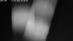 Pojezdová dráha, Runway