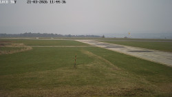 Pojezdová dráha, Runway