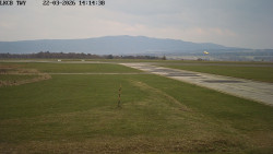 Pojezdová dráha, Runway