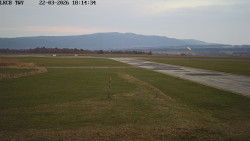 Pojezdová dráha, Runway