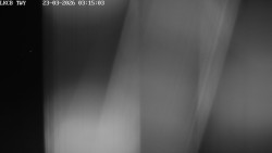 Pojezdová dráha, Runway