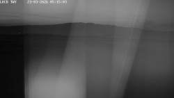 Pojezdová dráha, Runway