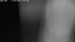 Pojezdová dráha, Runway