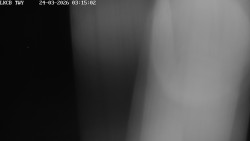 Pojezdová dráha, Runway