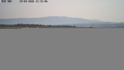 Pojezdová dráha, Runway