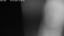 Pojezdová dráha, Runway