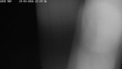 Pojezdová dráha, Runway