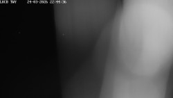 Pojezdová dráha, Runway