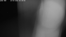 Pojezdová dráha, Runway