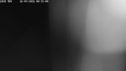 Pojezdová dráha, Runway