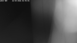 Pojezdová dráha, Runway