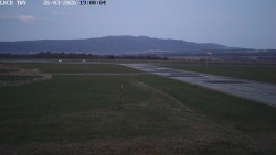 Pojezdová dráha, Runway