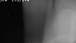 Pojezdová dráha, Runway