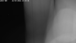 Pojezdová dráha, Runway