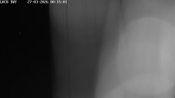 Pojezdová dráha, Runway