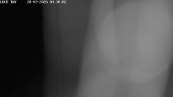 Pojezdová dráha, Runway