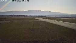 Pojezdová dráha, Runway