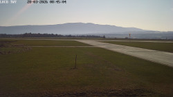 Pojezdová dráha, Runway