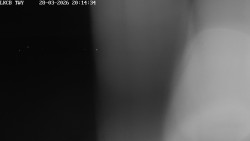 Pojezdová dráha, Runway