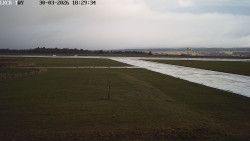 Pojezdová dráha, Runway