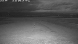 Pojezdová dráha, Runway