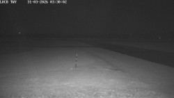 Pojezdová dráha, Runway